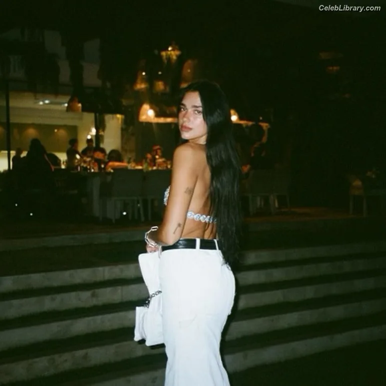 Dua Lipa photo 5 of 7804