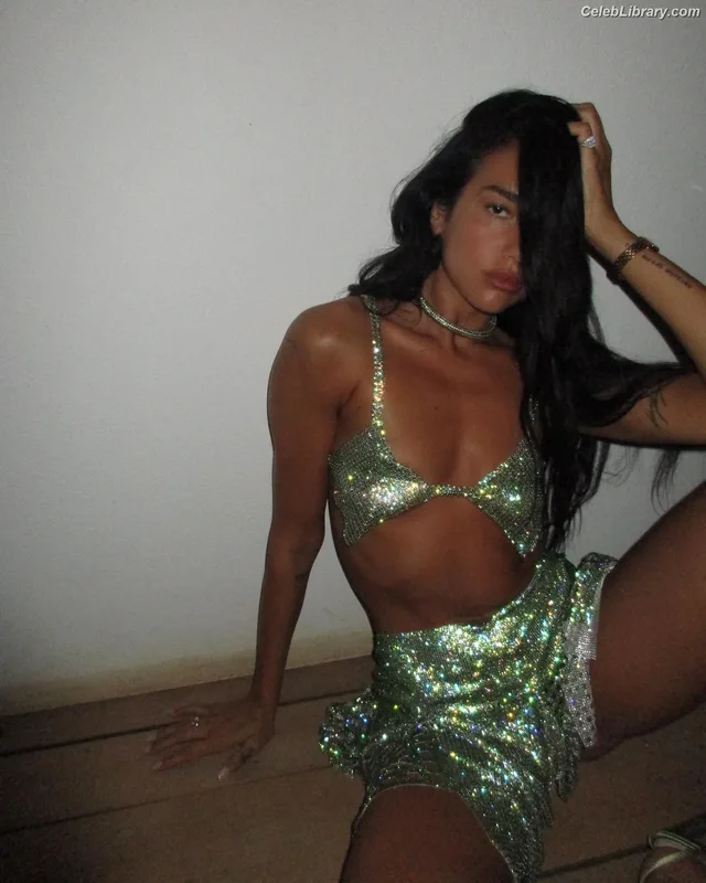 Dua Lipa photo 23 of 7804