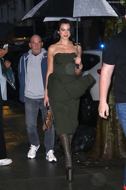 Dua Lipa photo 22 of 7804