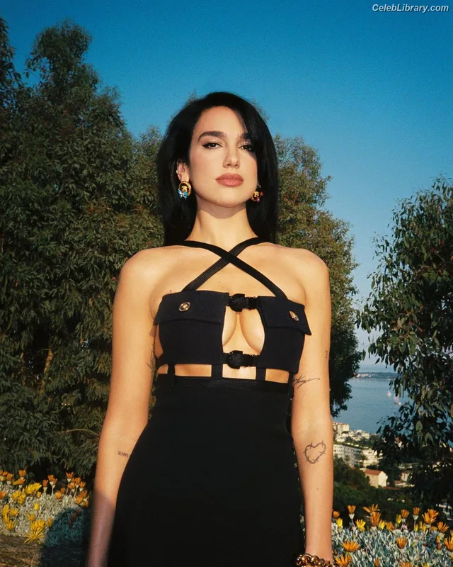 Dua Lipa photo 5 of 7804