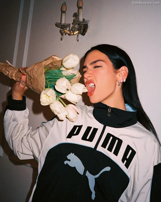 Dua Lipa photo 4 of 7804