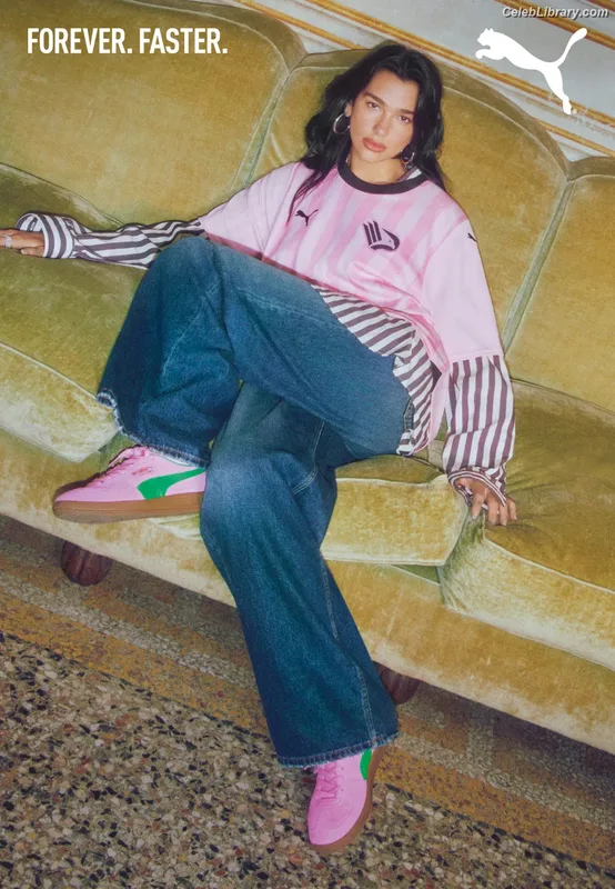Dua Lipa photo 9 of 7804