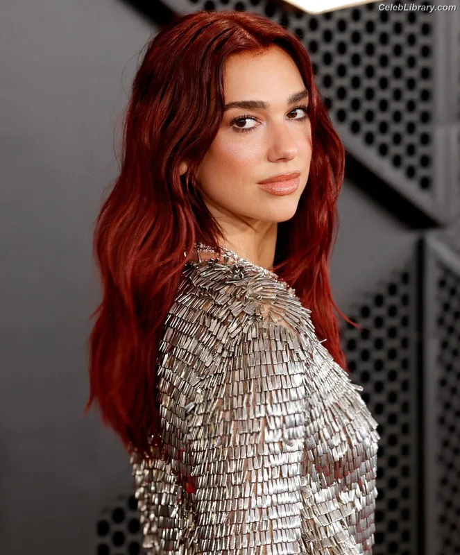 Dua Lipa photo 3 of 7804