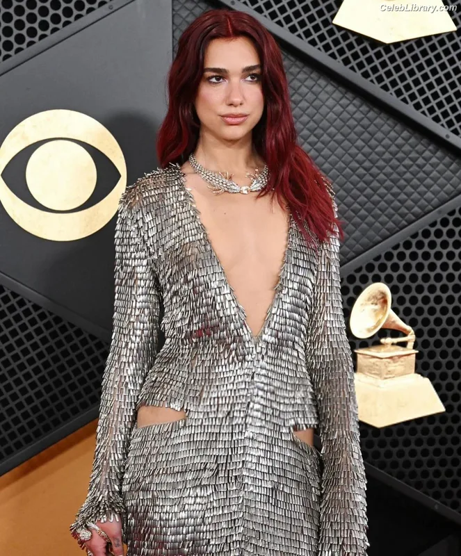 Dua Lipa photo 4 of 7804