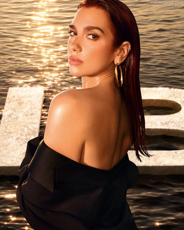Dua Lipa photo 7 of 7804