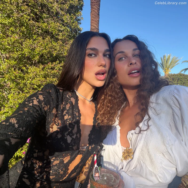 Dua Lipa photo 16 of 7804