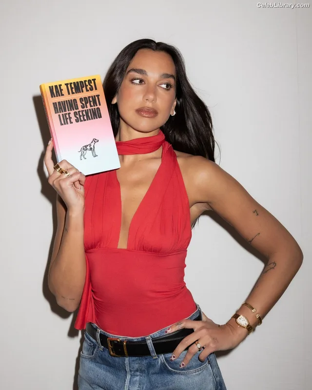 Dua Lipa photo 24 of 7804