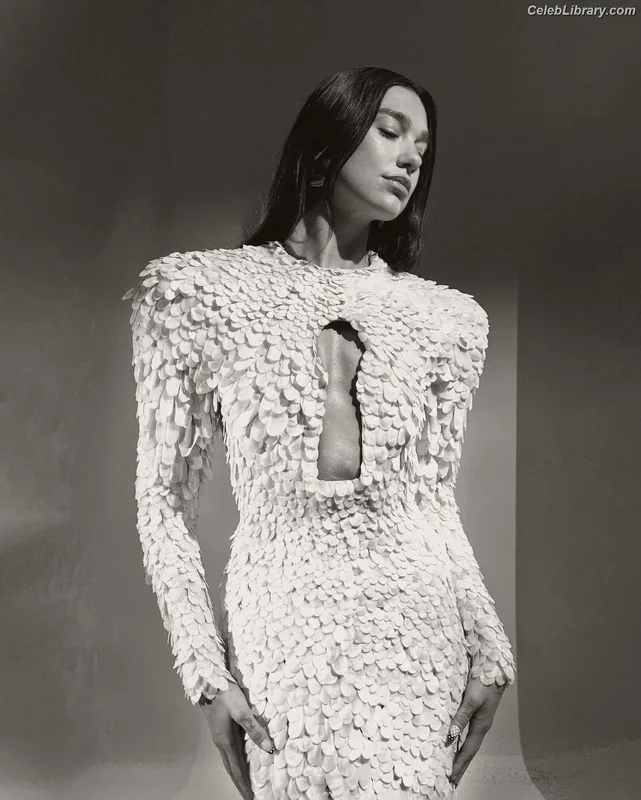 Dua Lipa photo 24 of 7804