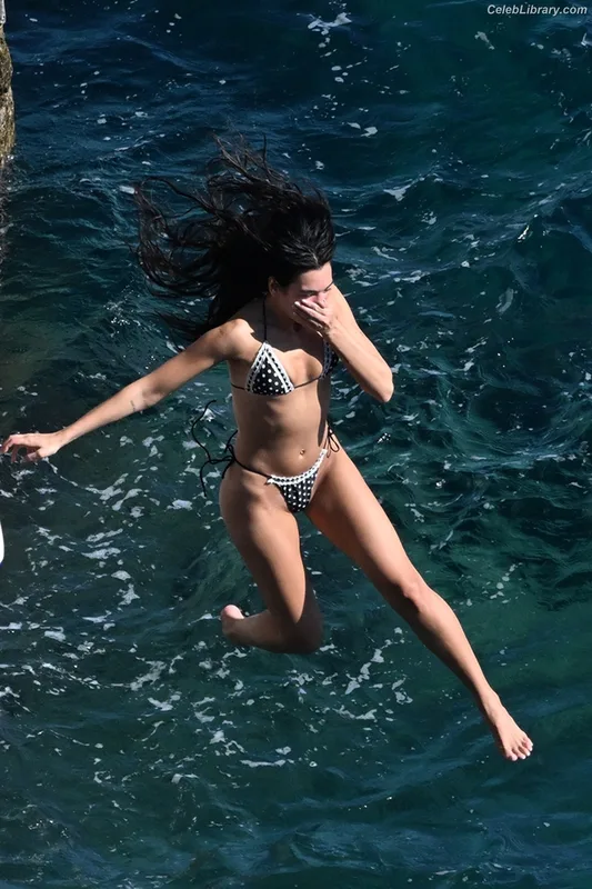 Dua Lipa photo 24 of 7804