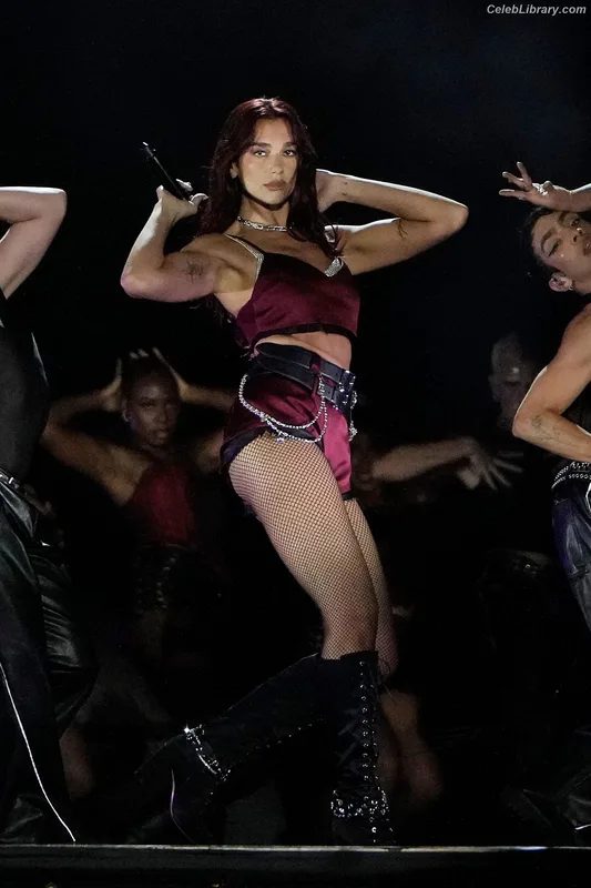 Dua Lipa photo 5 of 7804