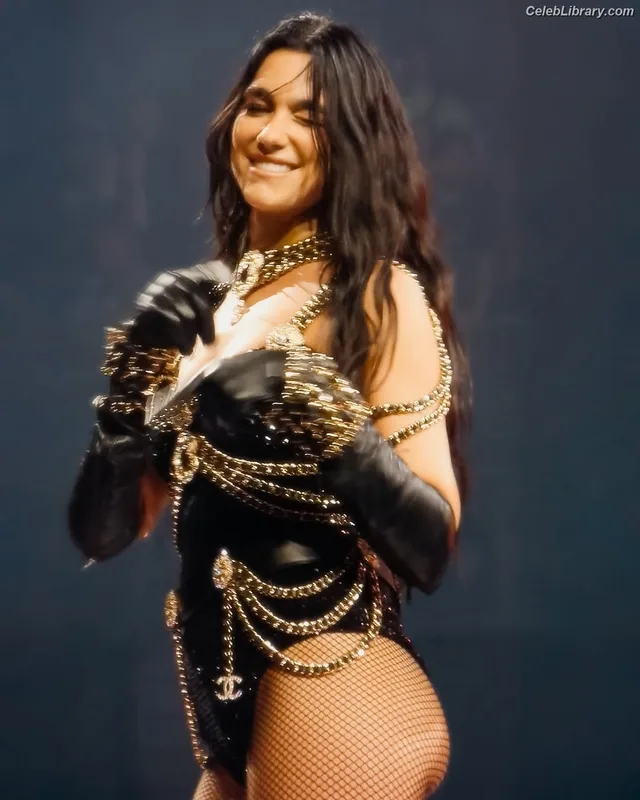 Dua Lipa photo 23 of 7804