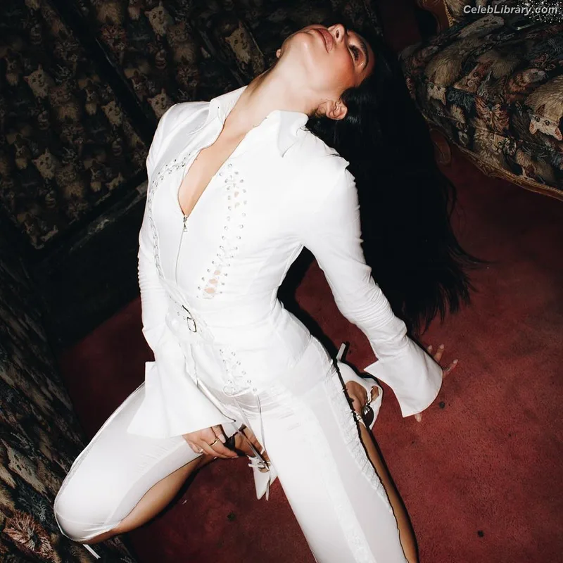Dua Lipa photo 16 of 7804