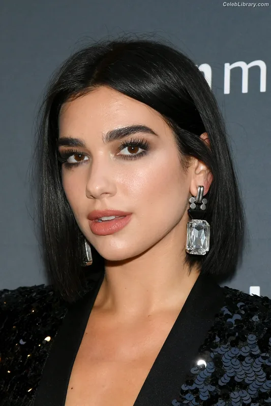 Dua Lipa photo 11 of 7804