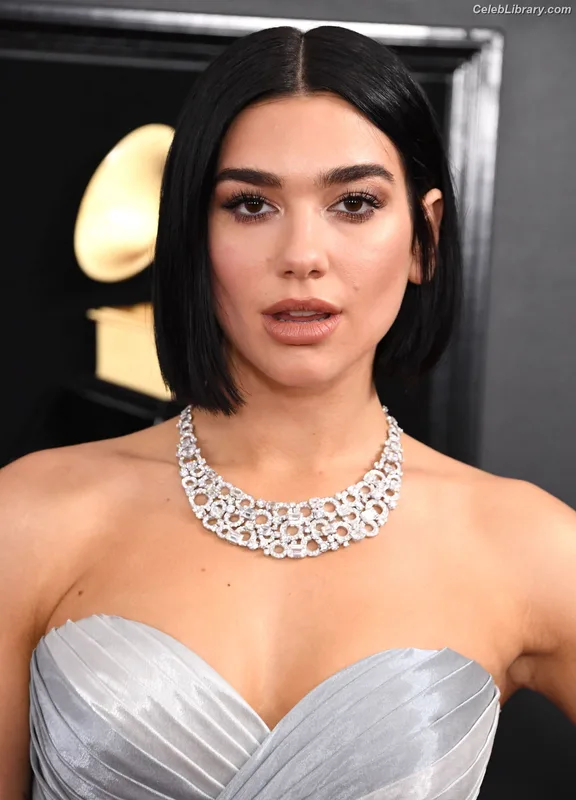 Dua Lipa photo 7 of 7804