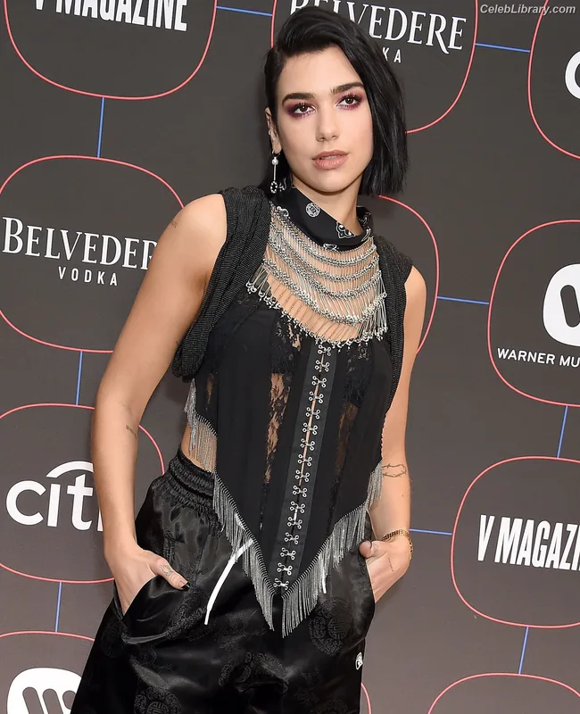 Dua Lipa photo 6 of 7804