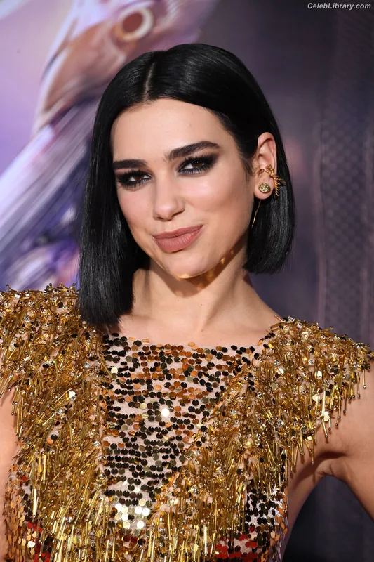 Dua Lipa photo 21 of 7804