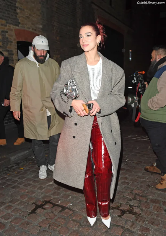 Dua Lipa photo 5 of 7804