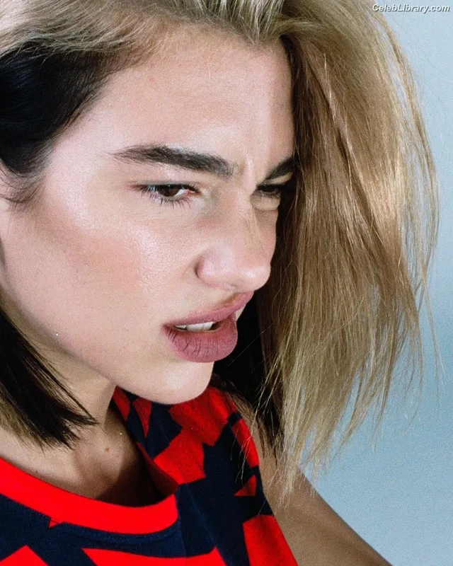 Dua Lipa photo 3 of 7804