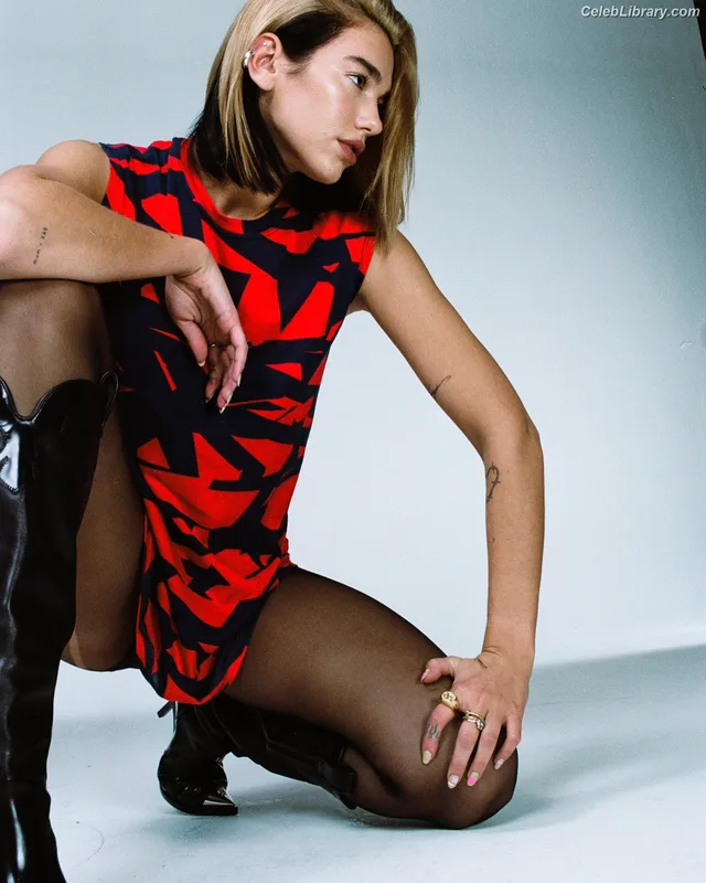 Dua Lipa photo 9 of 7804