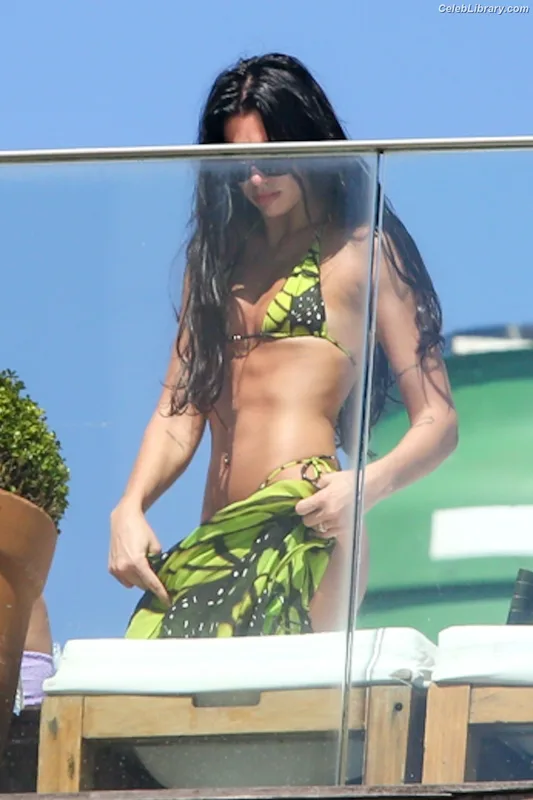 Dua Lipa photo 12 of 7804