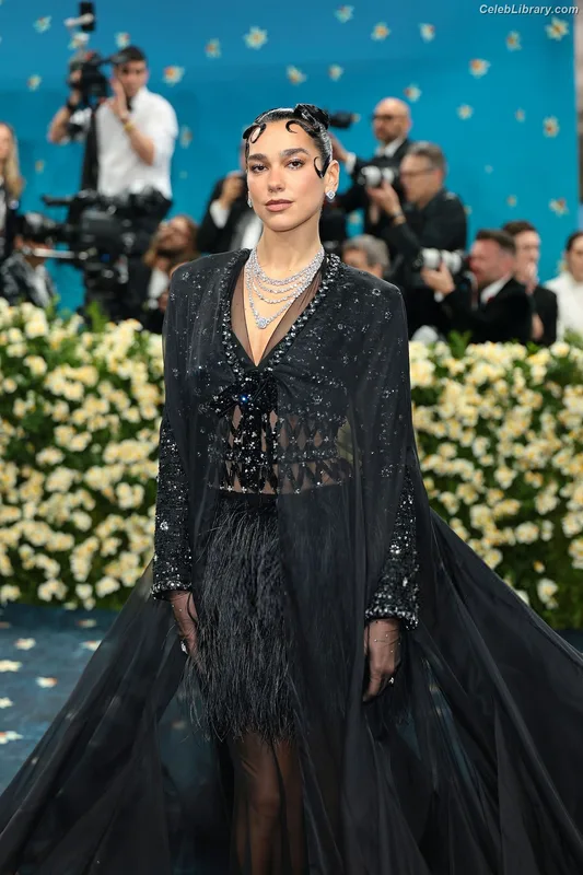Dua Lipa photo 24 of 7804