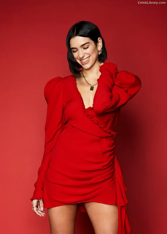 Dua Lipa photo 20 of 7804
