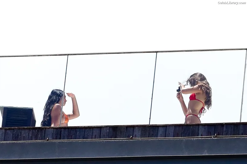 Dua Lipa photo 15 of 7804