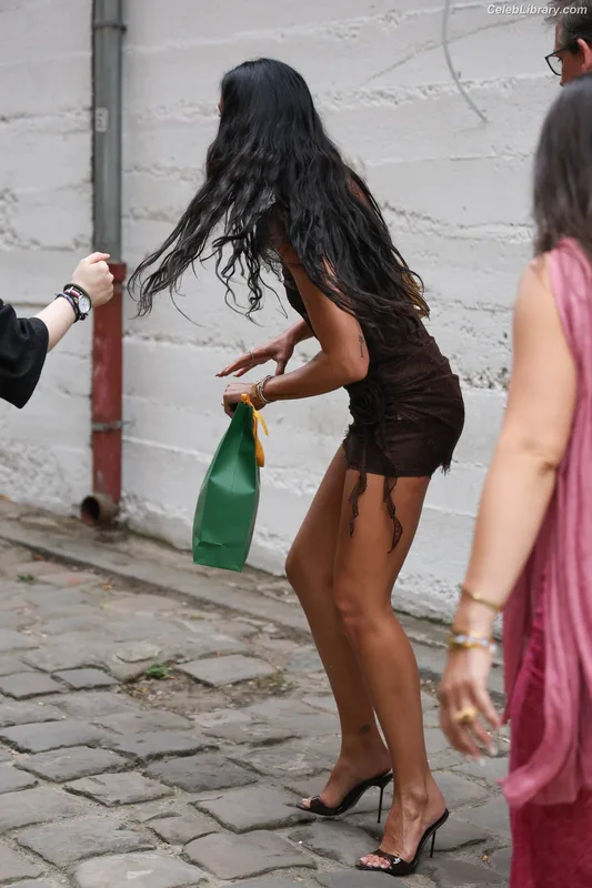 Dua Lipa photo 23 of 7804
