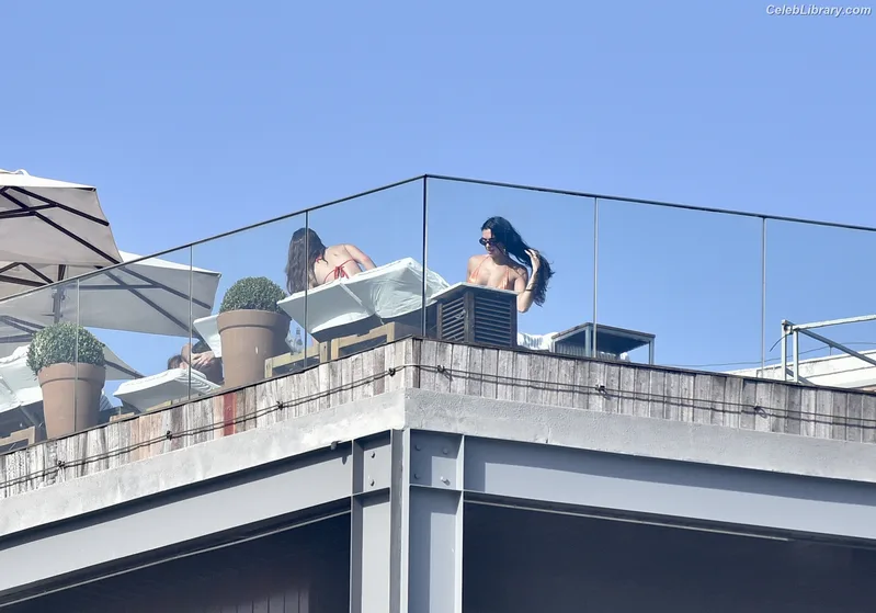 Dua Lipa photo 23 of 7804
