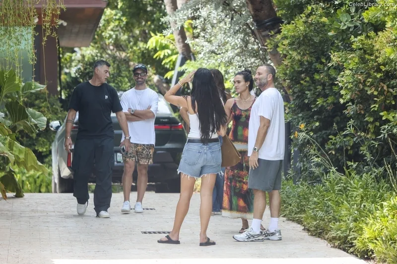 Dua Lipa photo 10 of 7804