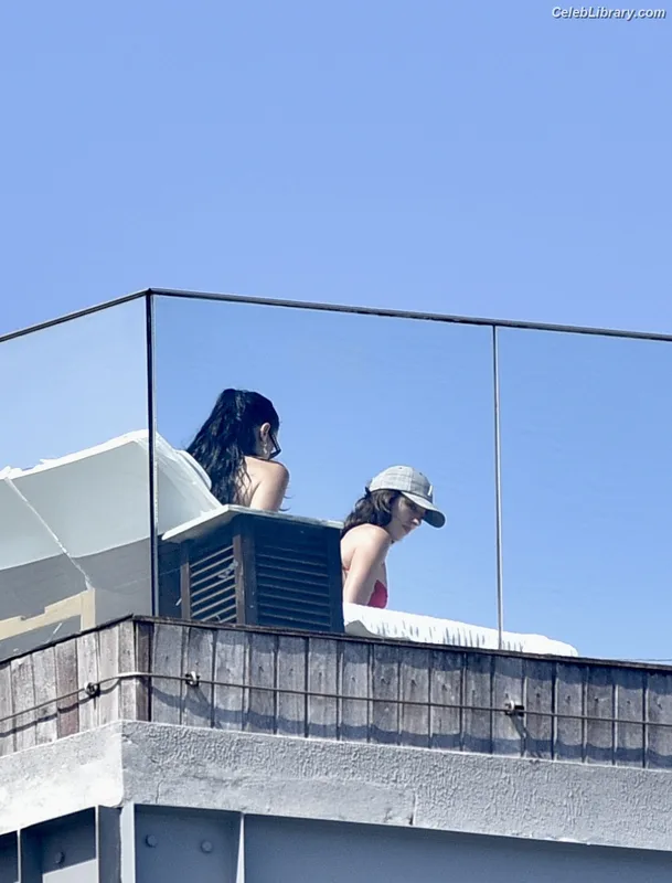 Dua Lipa photo 23 of 7804