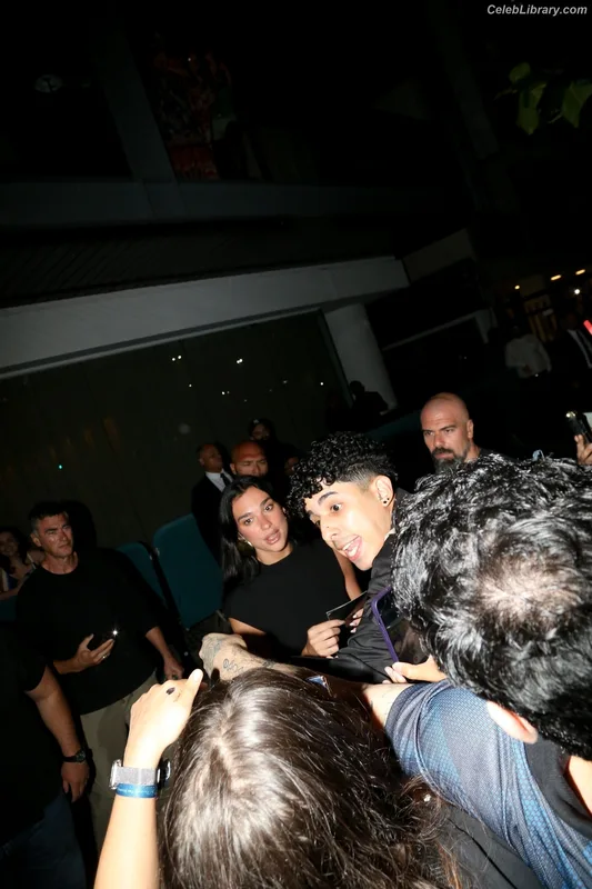 Dua Lipa photo 16 of 7804