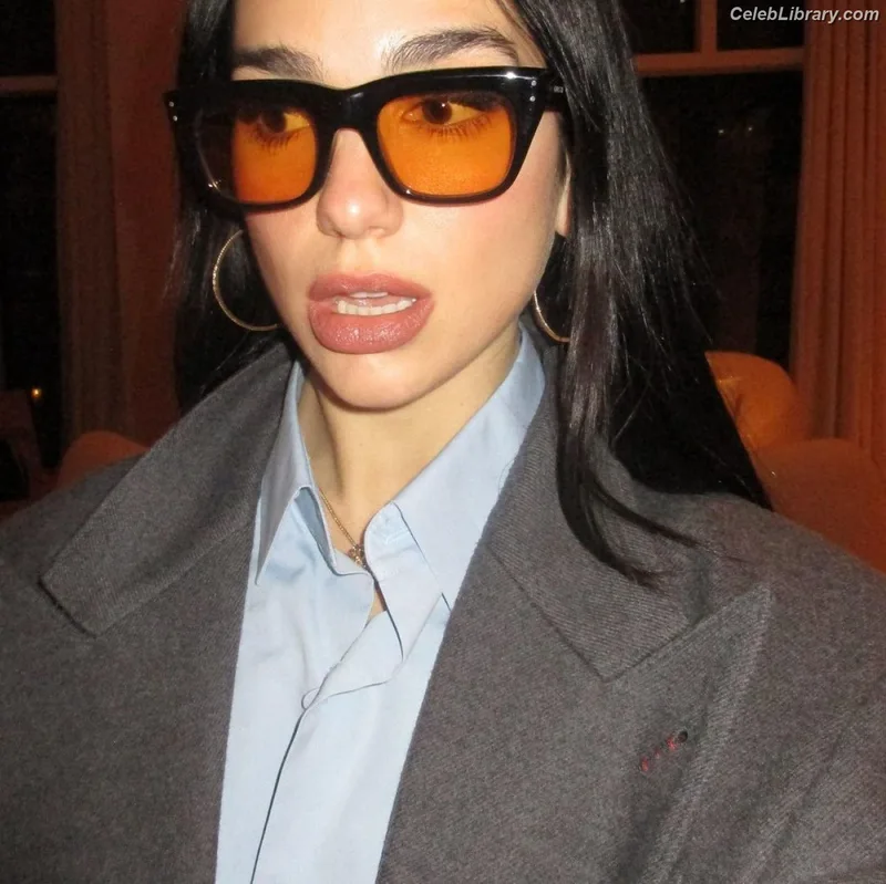 Dua Lipa photo 18 of 7804