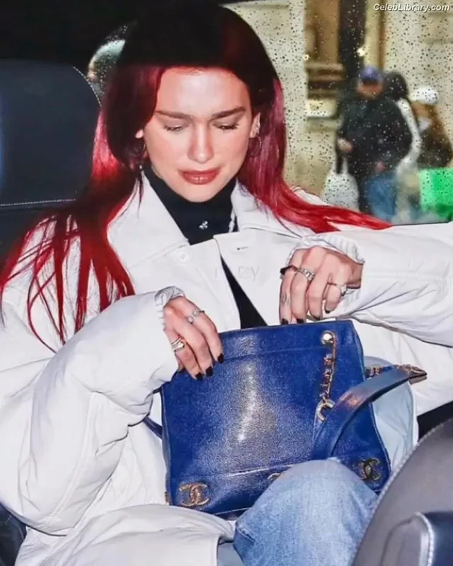 Dua Lipa photo 14 of 7804