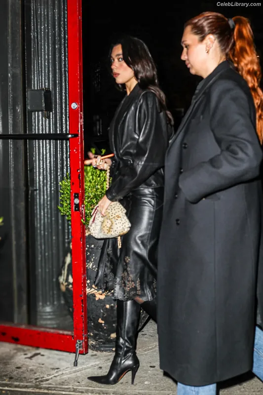 Dua Lipa photo 20 of 7804
