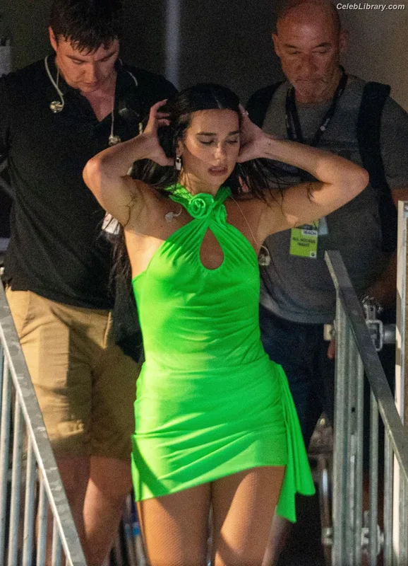 Dua Lipa photo 6 of 7804