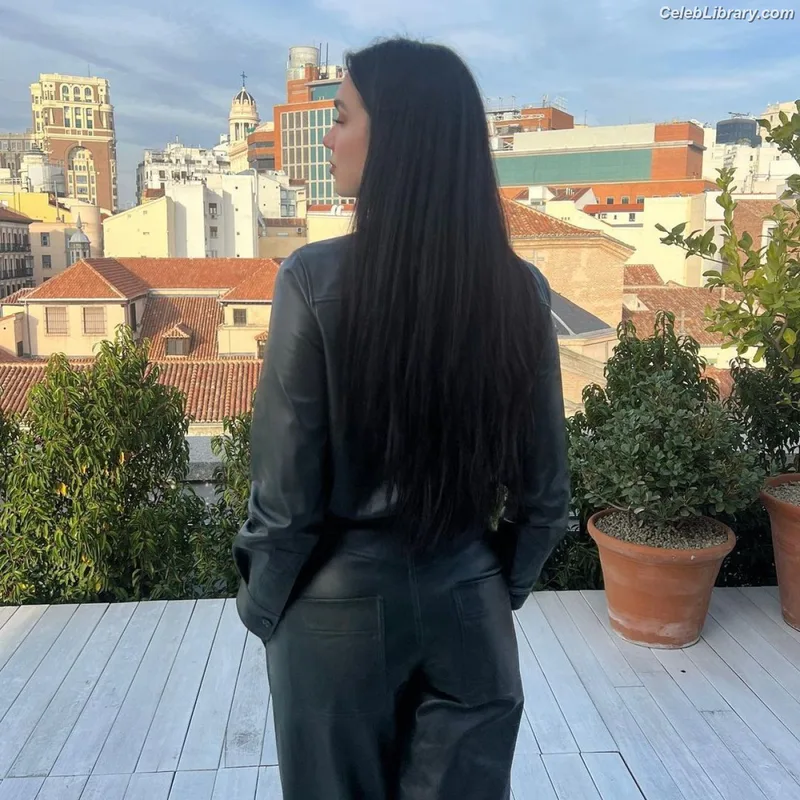 Dua Lipa photo 3 of 7804