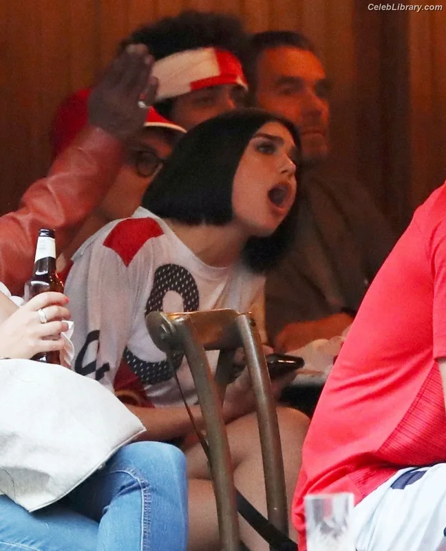 Dua Lipa photo 14 of 7804
