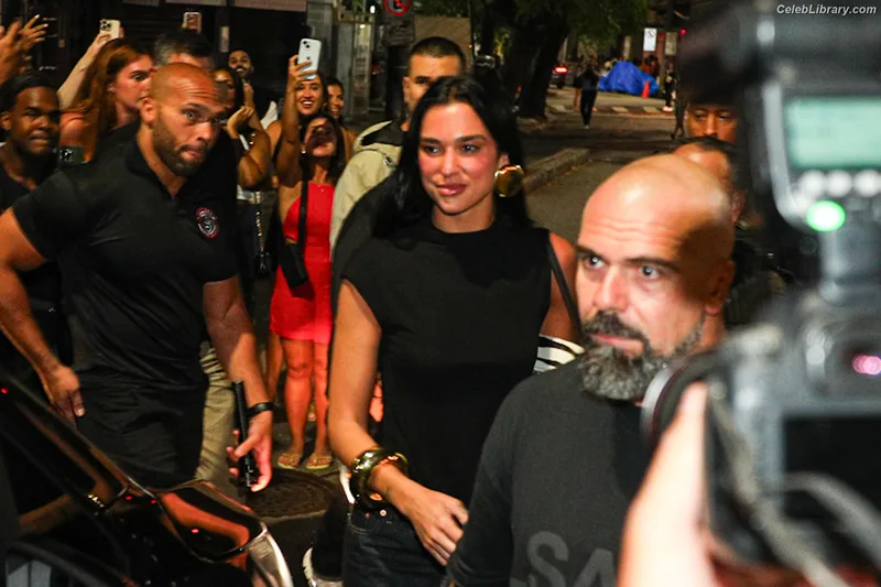 Dua Lipa photo 20 of 7804