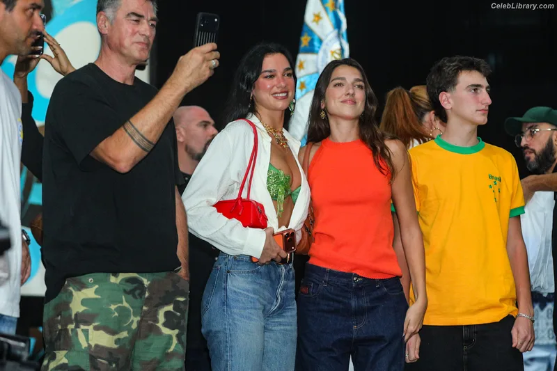 Dua Lipa photo 23 of 7804