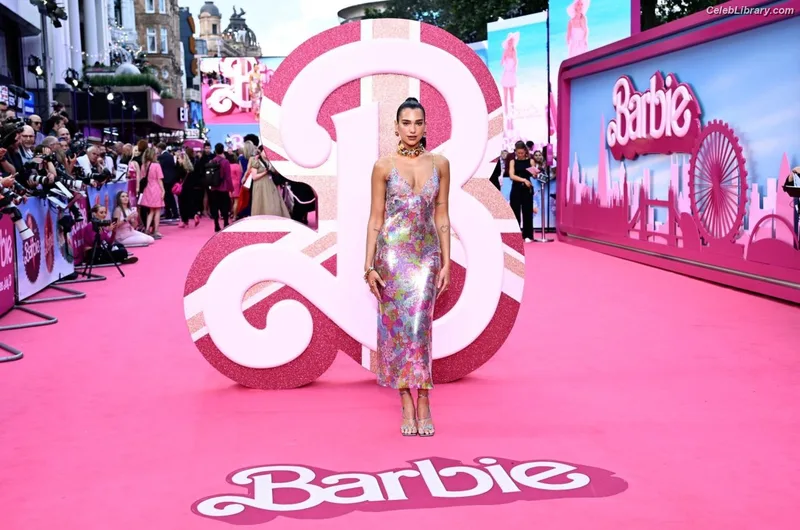 Dua Lipa photo 6 of 7804