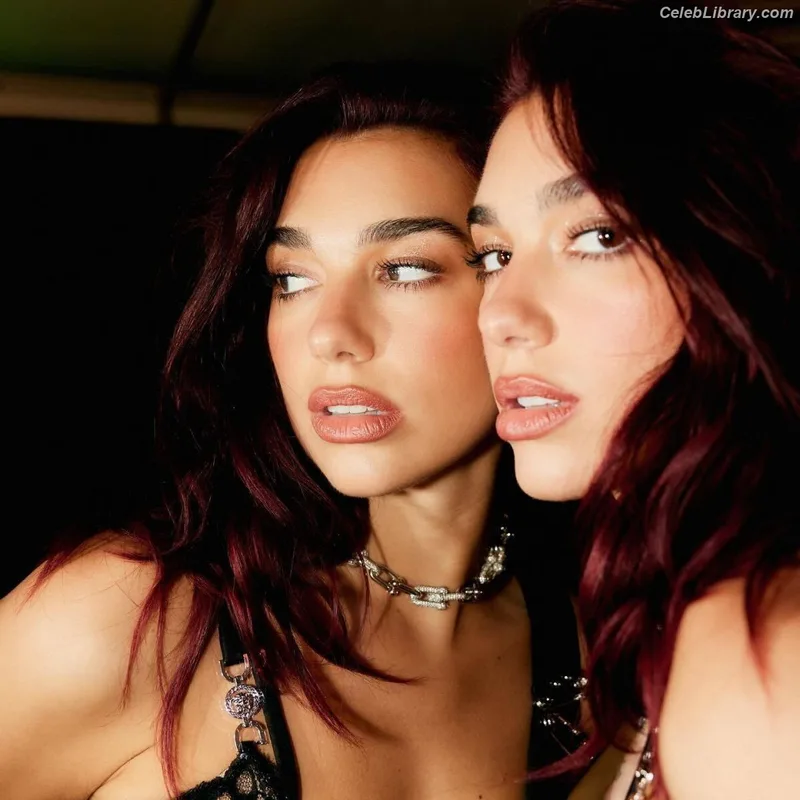 Dua Lipa photo 14 of 7804