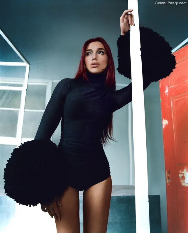 Dua Lipa photo 24 of 7804
