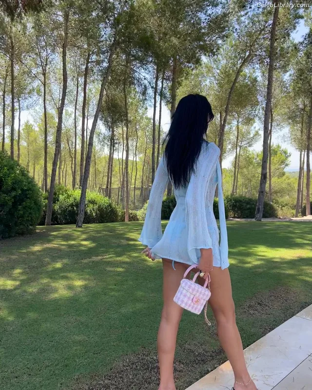 Dua Lipa photo 21 of 7804