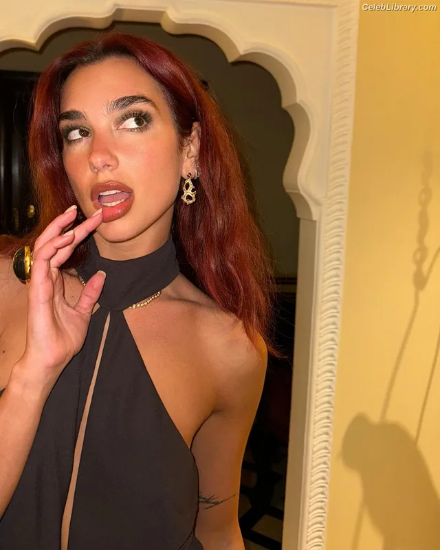 Dua Lipa photo 22 of 7804