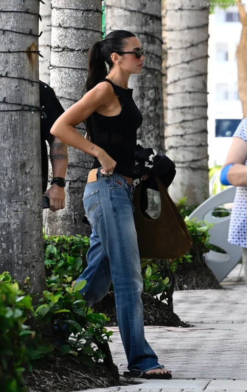 Dua Lipa photo 19 of 7804