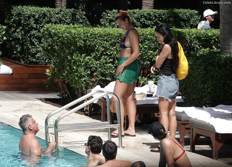Dua Lipa photo 21 of 7804