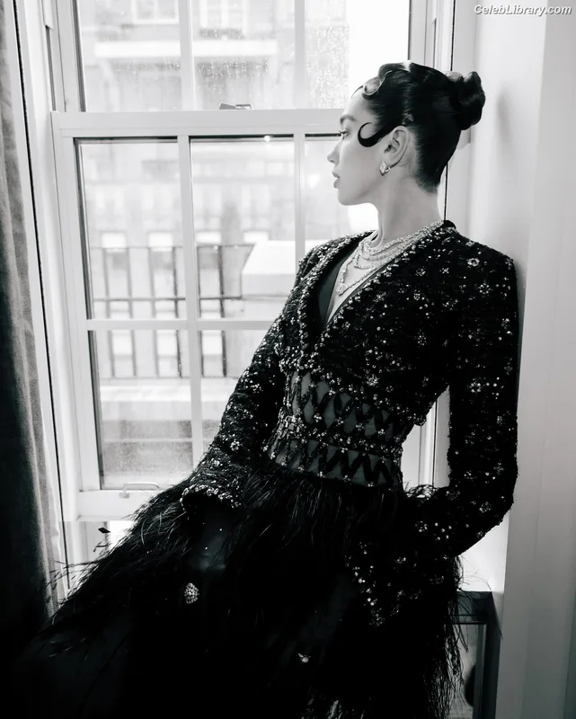 Dua Lipa photo 5 of 7804