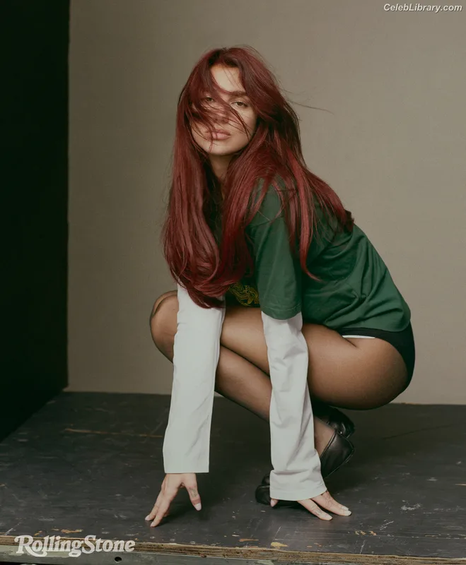 Dua Lipa photo 12 of 7804