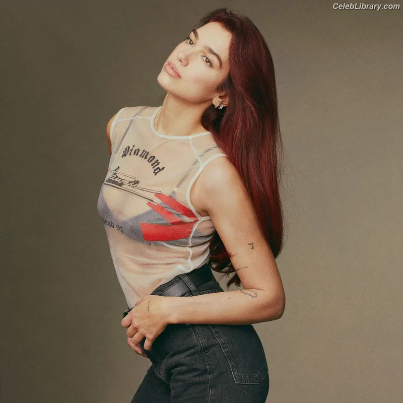 Dua Lipa photo 15 of 7804